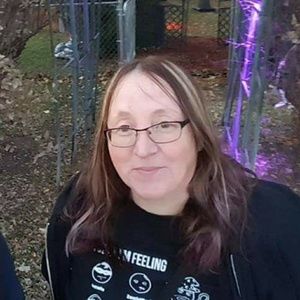 Meet your Posher, Denise